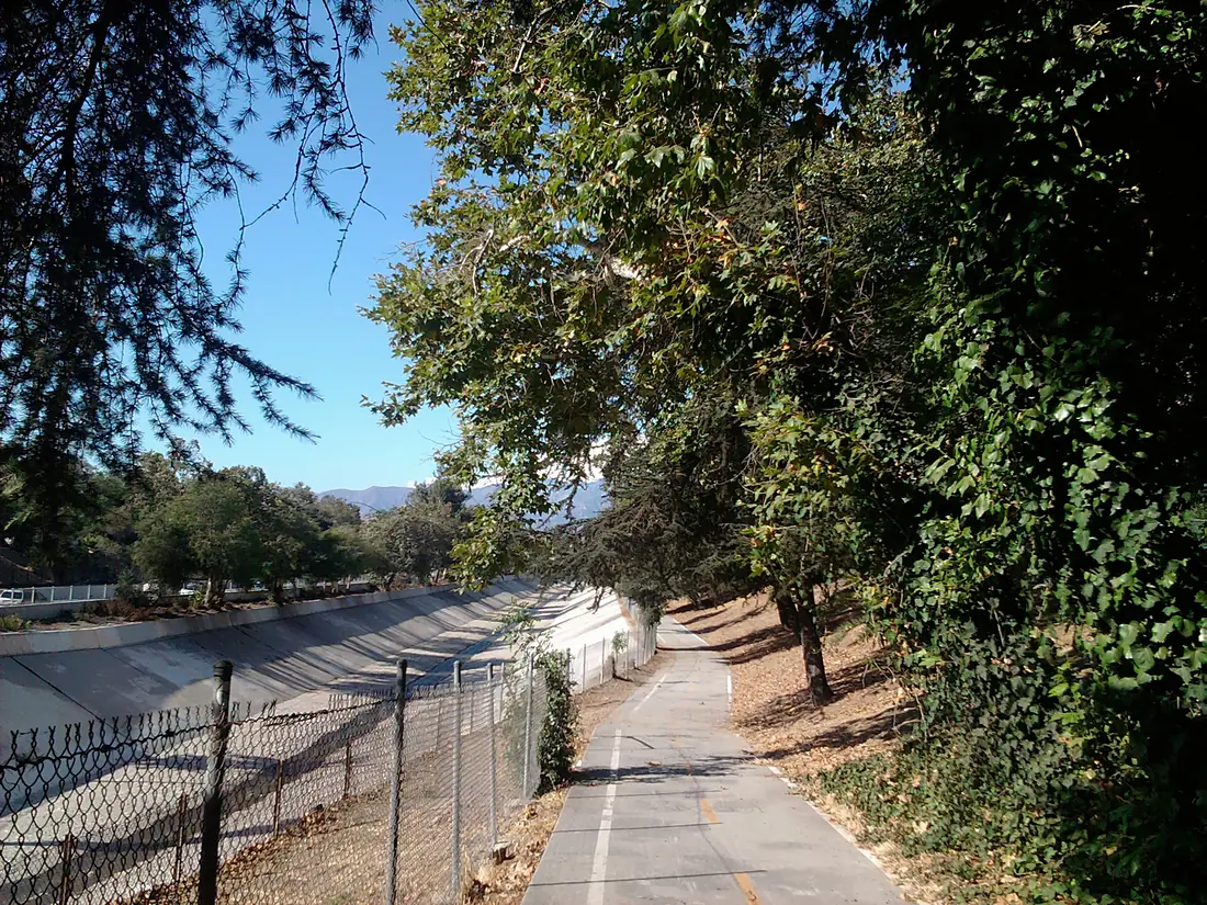 Arroyo Seco Bike Path Entrance