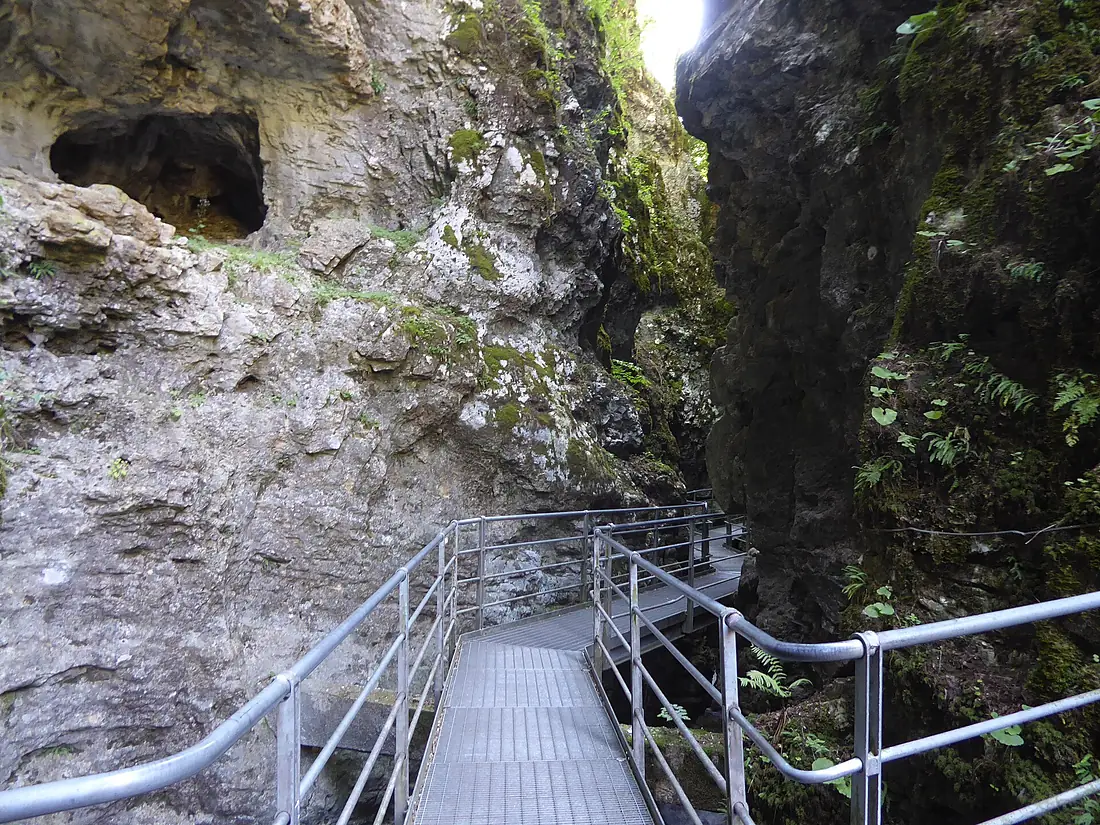 Canyon del rio Sass 01