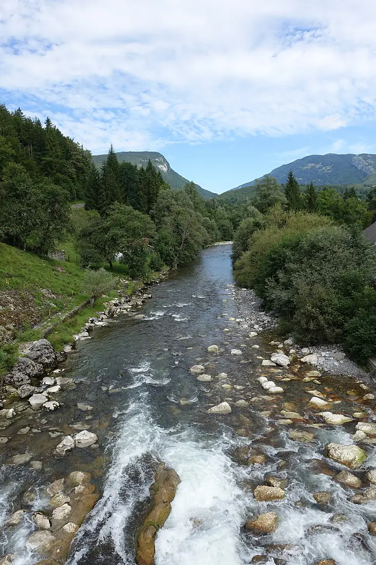 Chéran river @ Lescheraines @ Bike ride from Semnoz to Saint-Pierre-d'Albigny @ Bauges (35725058934)
