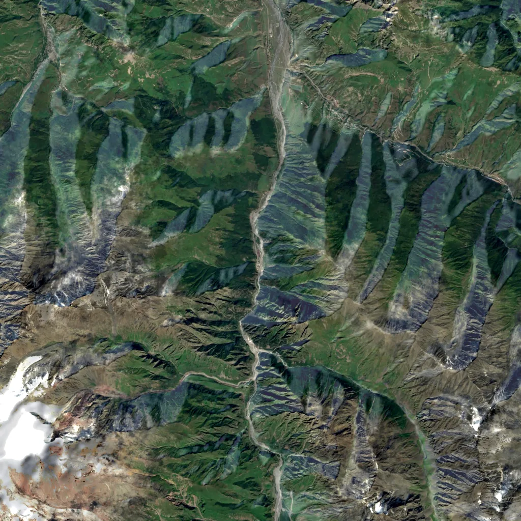 Darial Gorge seen from above (Sentinel-2)