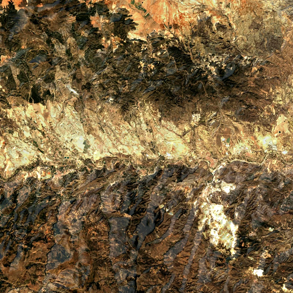 Estrecho de Urrácal seen from above (Sentinel-2)