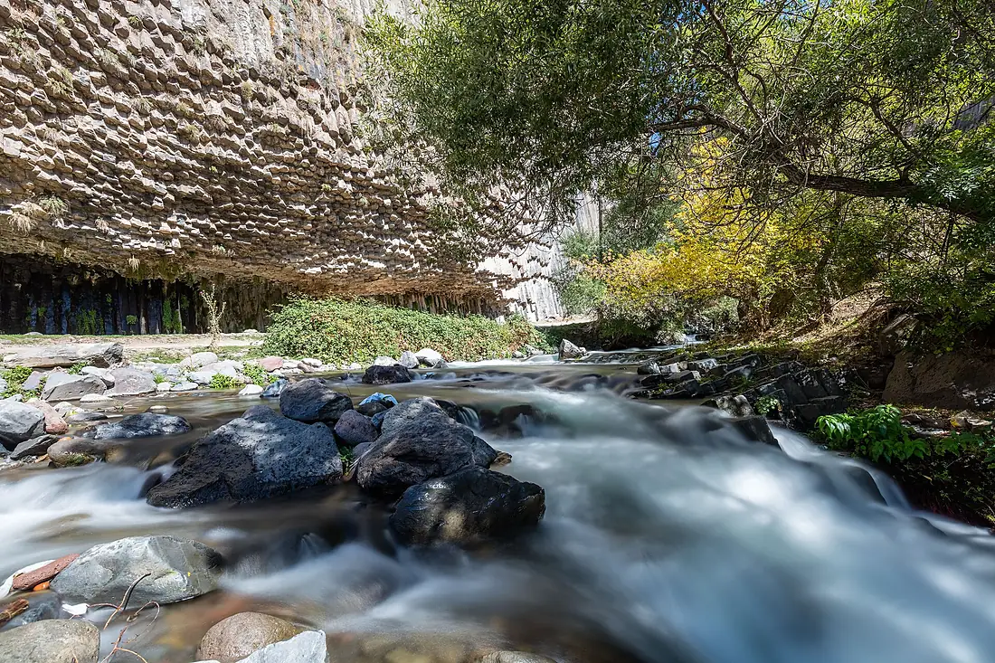 Río Azat, valle de Garni, Armenia, 2016-10-02, DD 37-39 HDR