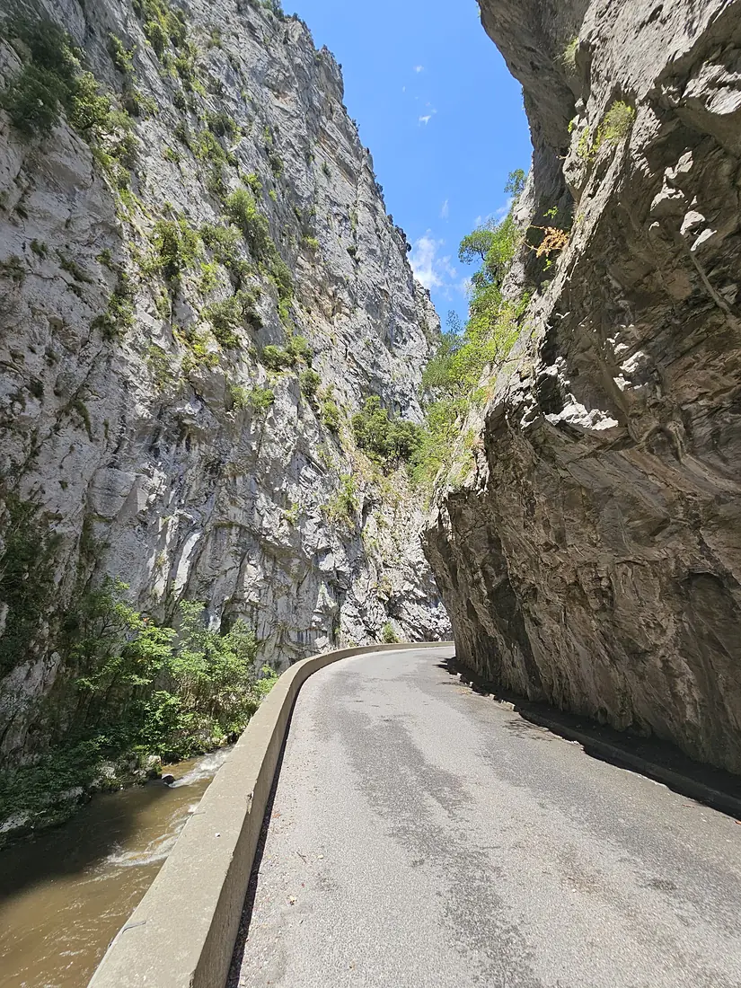 Gorges de Saint-Georges 01