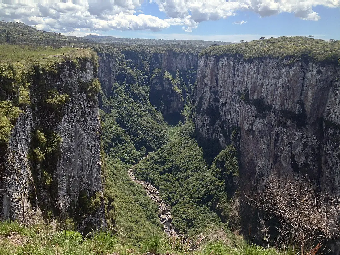 Canions + Rio do Boi