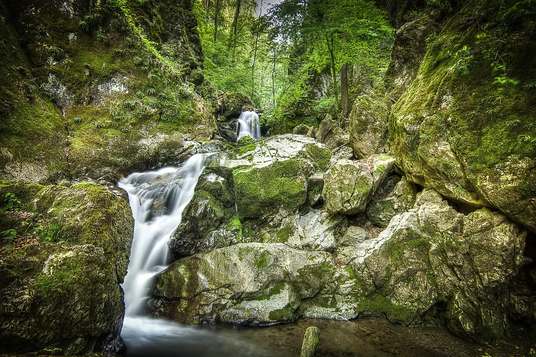 Kesselfall Ausblick durch die Schlucht