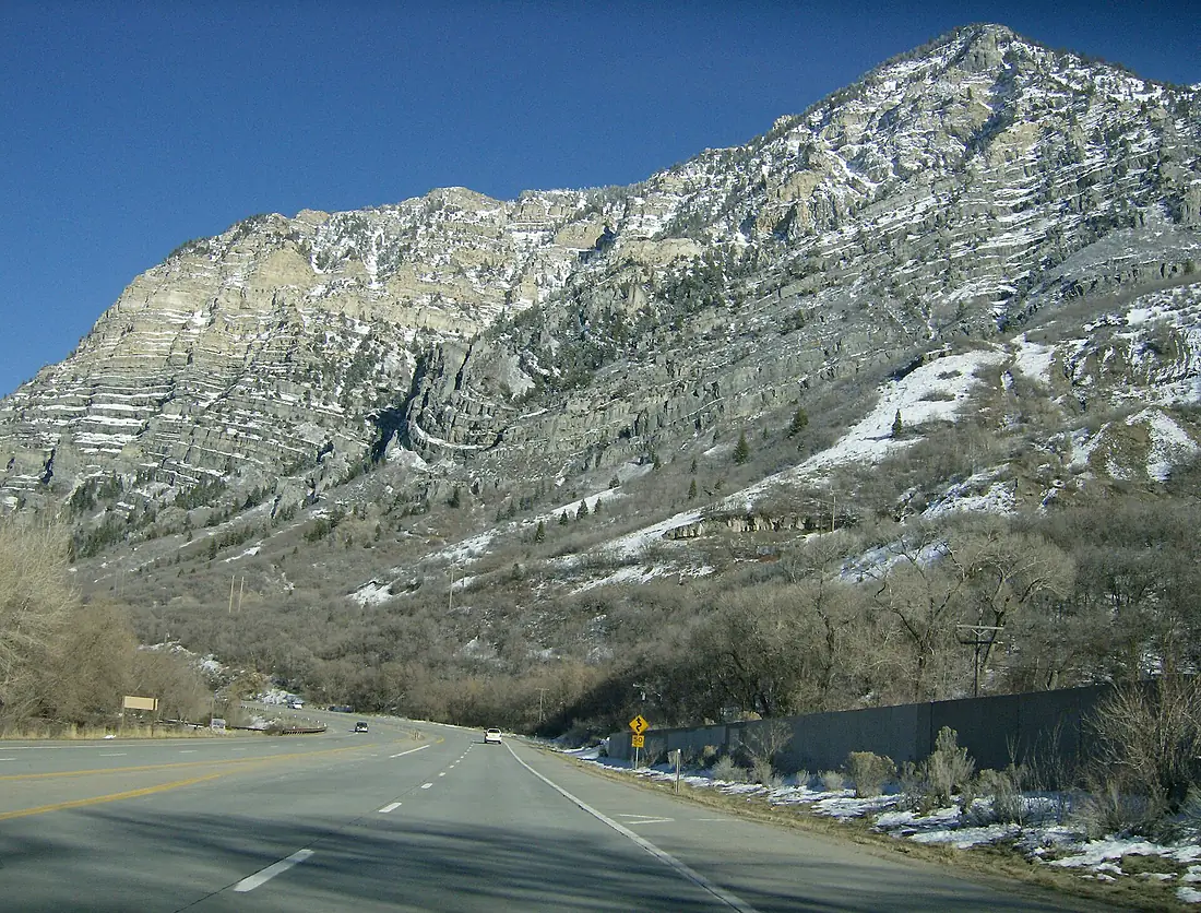 Provo Canyon Road - panoramio