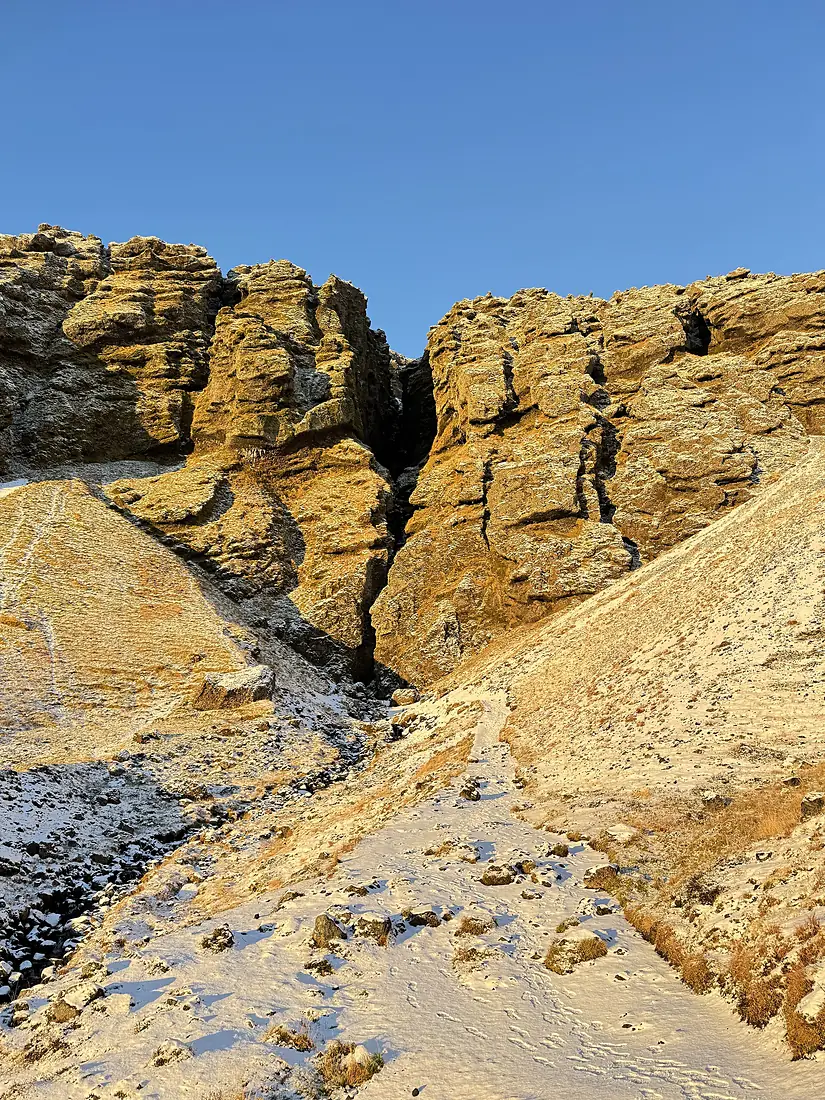 Rauðfeldargjá 01