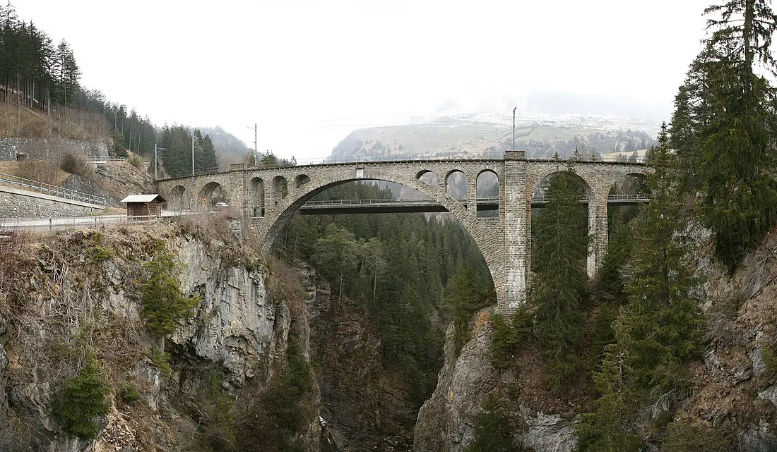 CH Solis Bridge