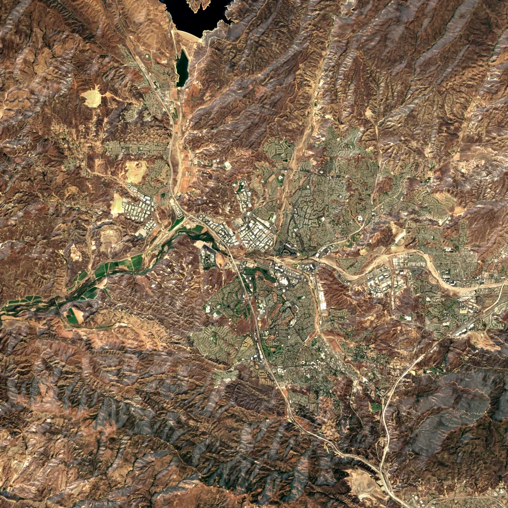 Soledad Canyon seen from above (Sentinel-2)