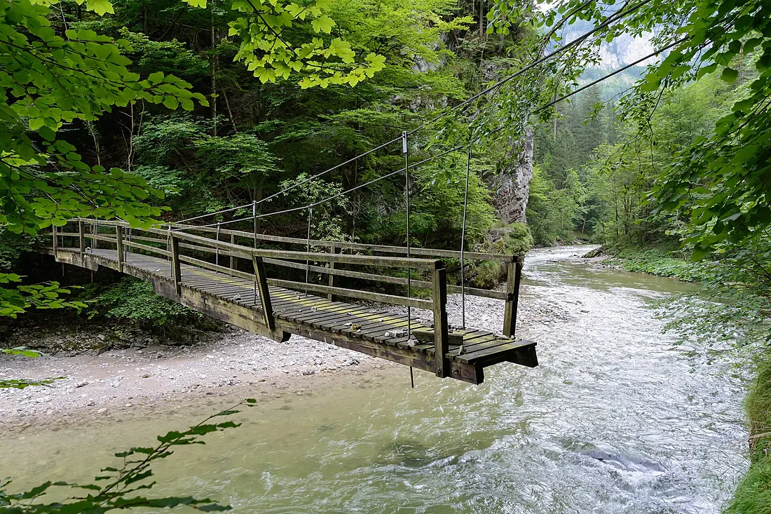 Vordere Tormäuer alte Brücke 01